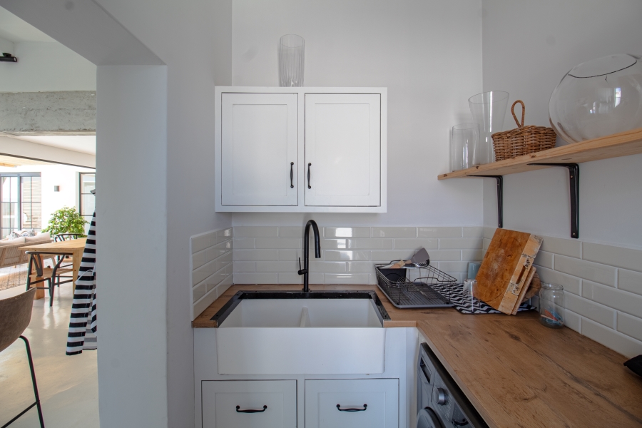 3 Bedroom Property for Sale in Bowtie Western Cape